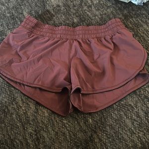 lululemon 3 inch inseam maroon shorts